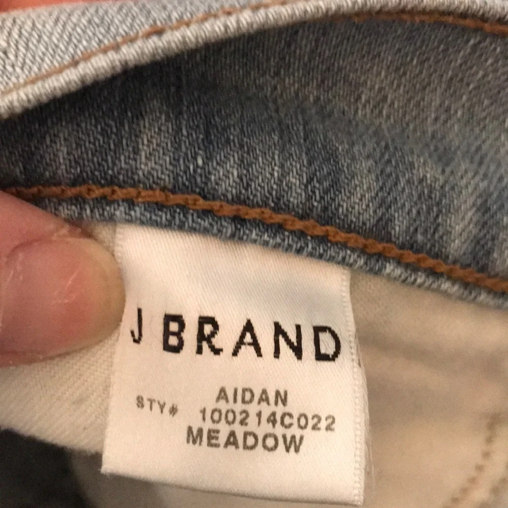 J Brand Aidan Jeans - Picture 5 of 6